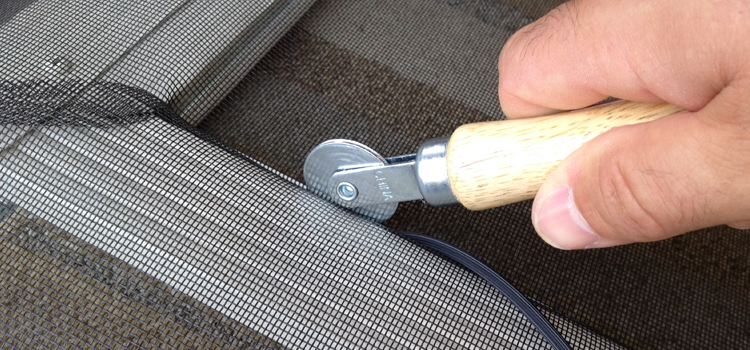 metal screen door repair in Hemet